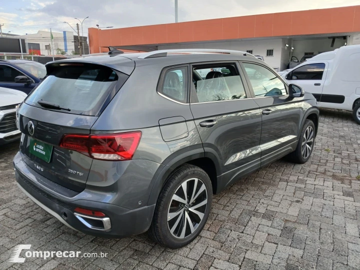 TAOS 1.4 250 TSI TOTAL FLEX HIGHLINE AUTOMÁTICO