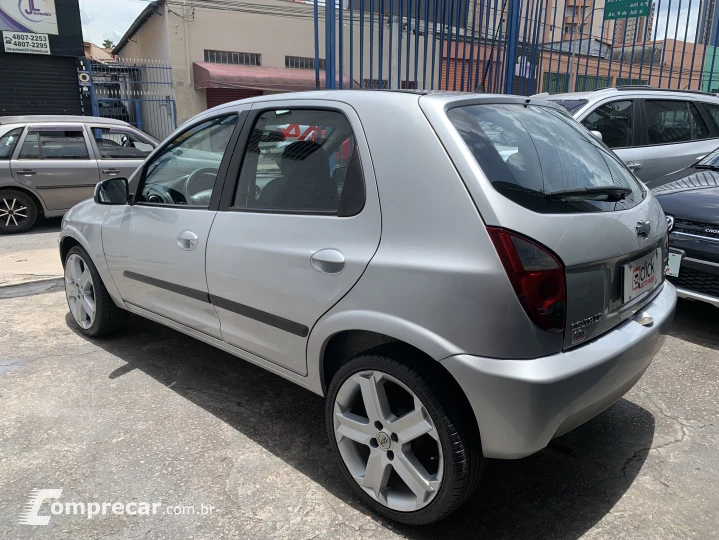 CELTA 1.0 MPFI LT 8V