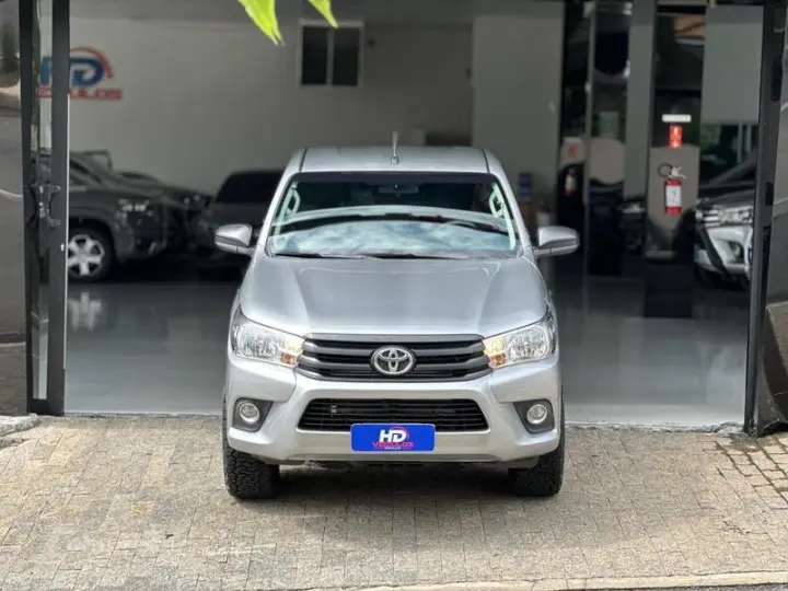 HILUX CSLSTM4FD