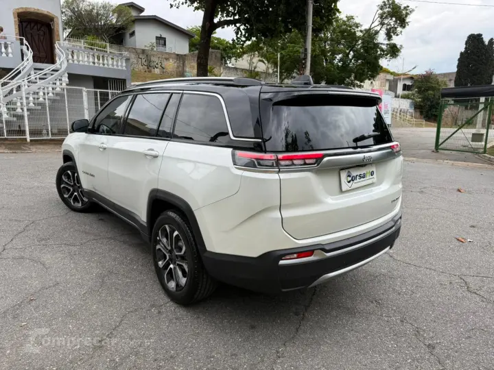 COMMANDER 1.3 T270 Turbo Limited