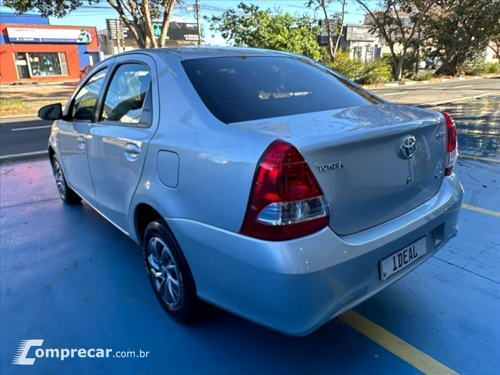 ETIOS 1.5 XS SEDAN 16V FLEX 4P AUTOMÁTICO