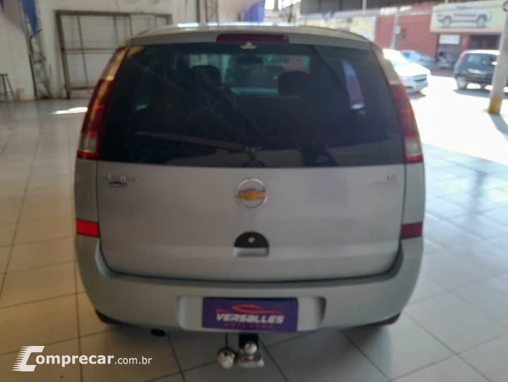 Meriva Joy 1.8