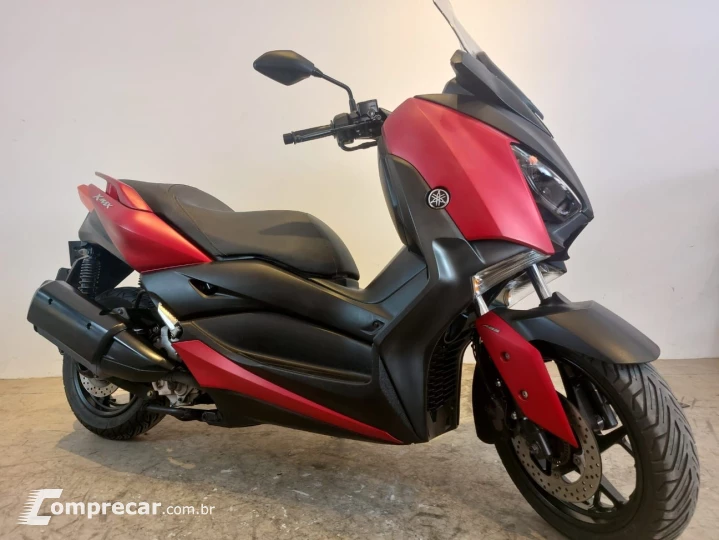 YAMAHA XMAX ABS