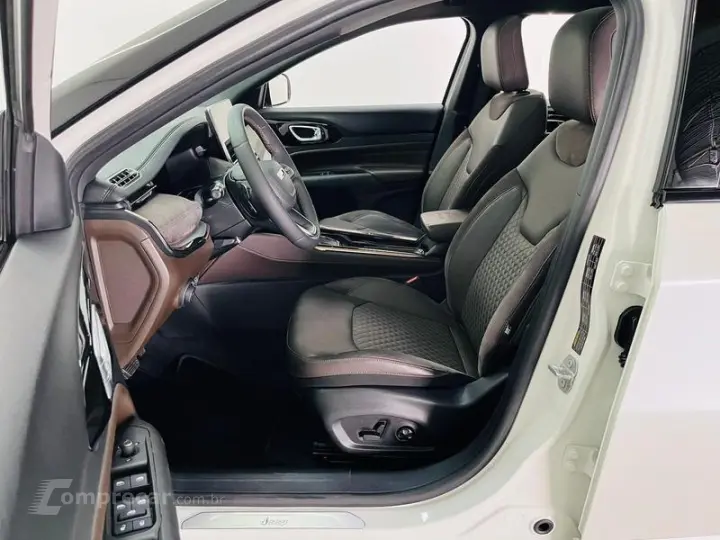 COMMANDER OVERLAND T270