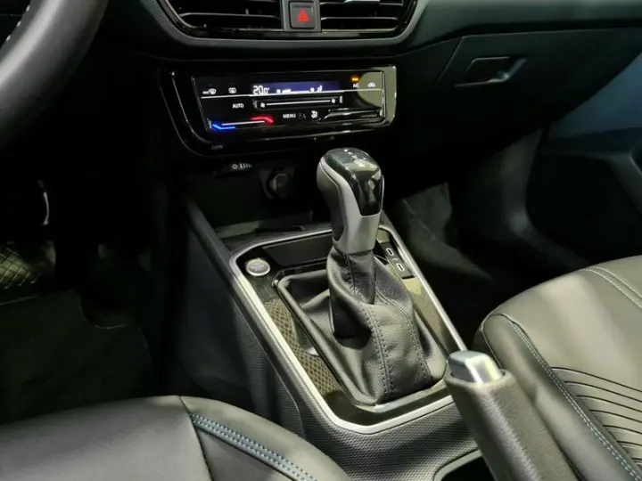 TERA HIGH 1.0 170 TSI FLEX 5P AUT.