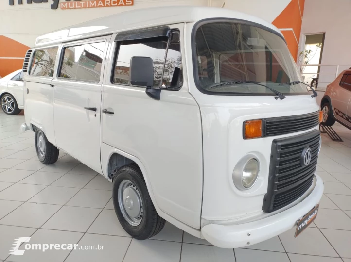 Kombi 1.4 FLEX STD 9 LUGARES