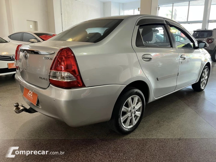 ETIOS 1.5 XLS Sedan 16V