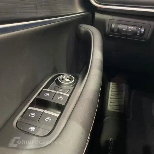 Tiggo 8 TXS 1.6 16V TGDi Aut.