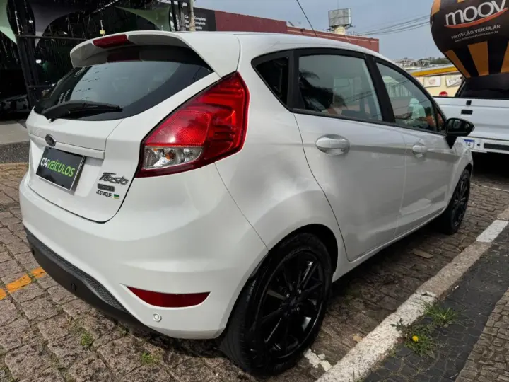 Fiesta SEL Style 1.0 EcoBoost Aut . 5p