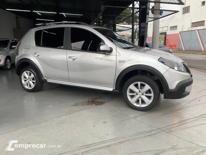 SANDERO 1.6 16V SCE Stepway