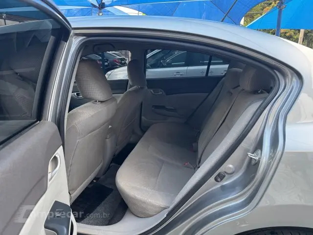 CIVIC - 1.8 LXS 16V 4P AUTOMÁTICO