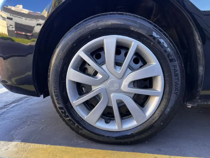 VERSA SV 1.6 16V Flex Fuel 4p Mec.