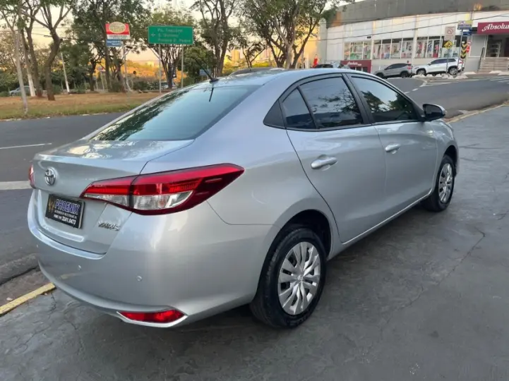 YARIS 1.5 16V Sedan XL Multidrive