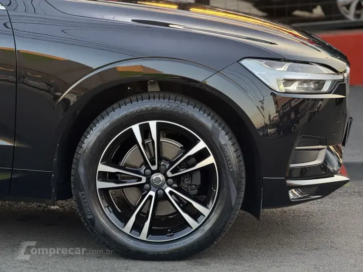 XC 60 T-5 MOMENTUM 2.0 254cv AWD 5p