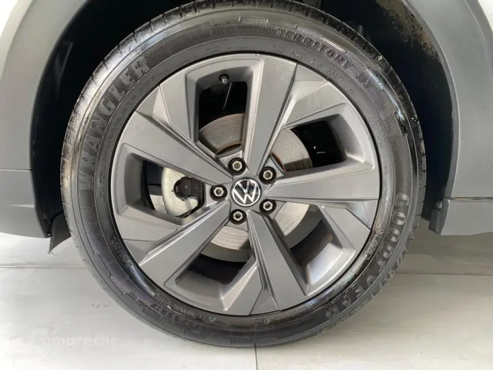 Nivus Comfortline 1.0 200 TSI Flex Aut.