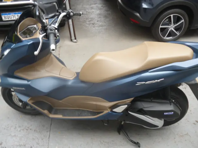 HONDA PCX 160 DLX ABS