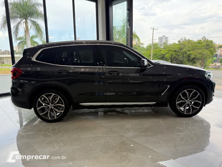 X3 XDRIVE 30e X-Line Turbo Híbrido Aut.