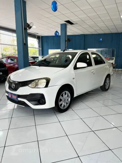 ETIOS 1.5 XS Sedan 16V