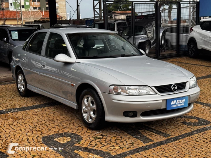 VECTRA 2.2 MPFI GL Milenium 8V