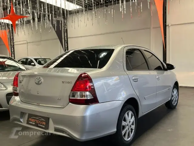 ETIOS SEDAN - 1.5 X PLUS SEDAN 16V 4P AUTOMÁTICO