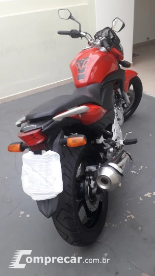 CB 300