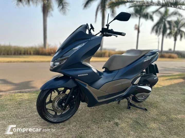 PCX 160 DLX ABS