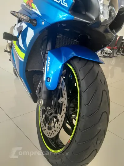 GSX-R 1000 SRAD Modelo sem Versão