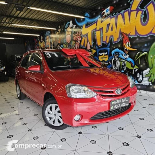 ETIOS HB XS 15 AT