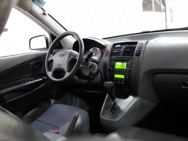 TUCSON - 2.0 MPFI GLS 16V 143CV 2WD 4P AUTOMÁTICO