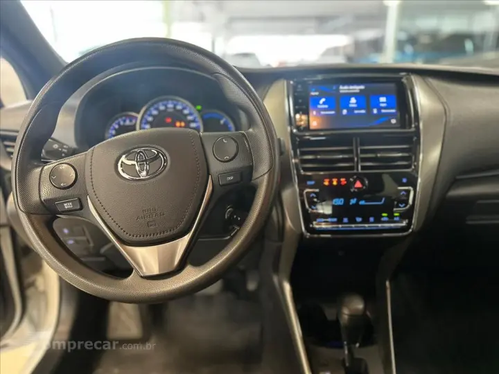 YARIS 1.5 16V FLEX XL MULTIDRIVE