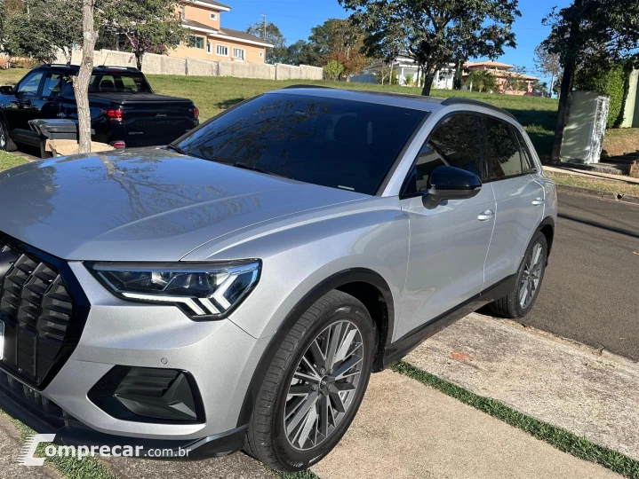 Q3 1.4 TFSI Black Edition S Tronic