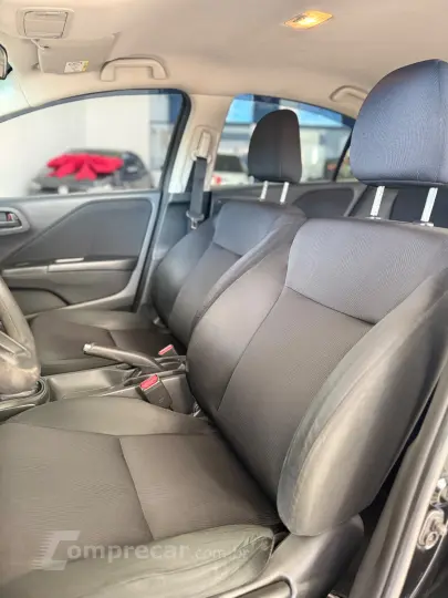 CITY Sedan DX 1.5 Flex 16V Mec.