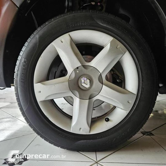 SANDERO STEPWAY