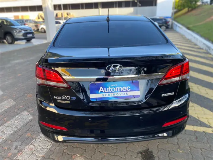 HB20S 1.6 COMFORT PLUS 16V FLEX 4P AUTOMÁTICO