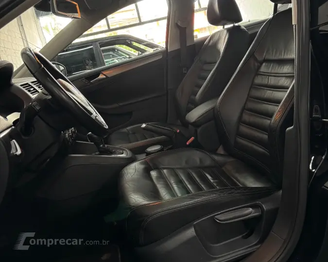 JETTA Highline 2.0 TSI 16V 4p Tiptronic DSG