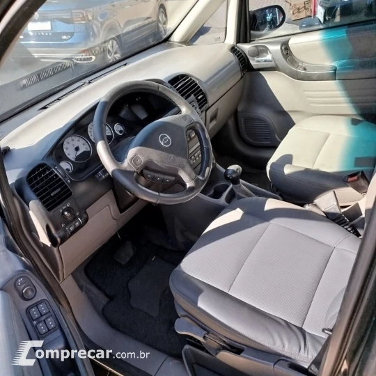 Zafira Elite 2.0 MPFI FlexPower 8V  Aut