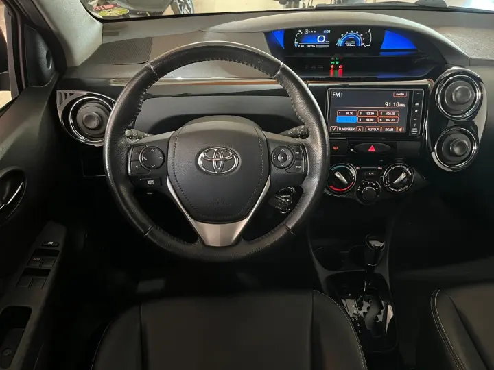 ETIOS 1.5 XLS 16V