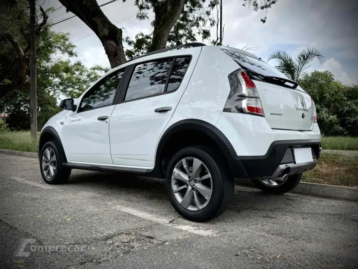 SANDERO 1.6 SL STEPWAY RIP CURL 16V FLEX 4P MANUAL