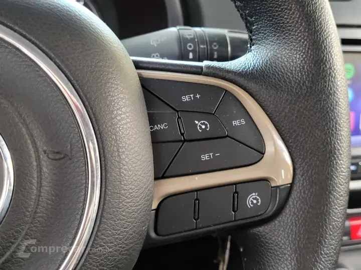 Renegade 1.8 4x2 Flex 16V Aut.