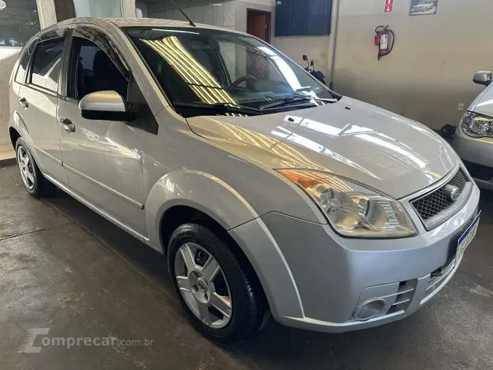 FIESTA 1.6 MPI Hatch 8V