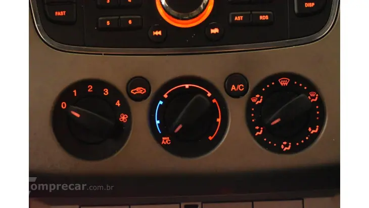 FOCUS HATCH - 1.6 GLX 16V 4P MANUAL