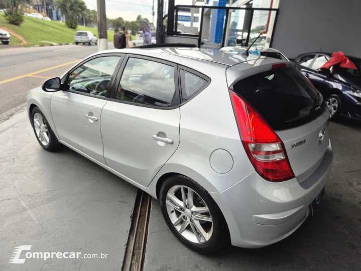 i30 2.0 16V 145cv 5p Aut.