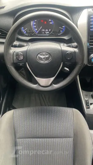 Yaris Sedan 1.5 16V 4P FLEX XLS MULTIDRIVE AUTOMÁTICO CVT