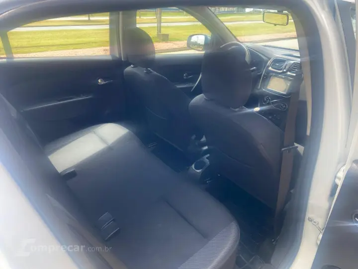 SANDERO 1.6 16V SCE GT Line