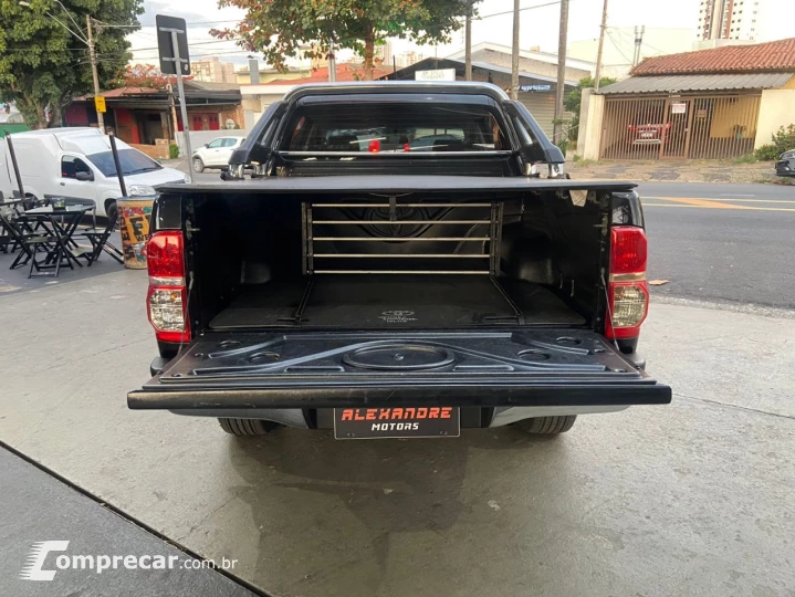 Hilux CD SRV 4x4 2.7 Flex 16V Aut.