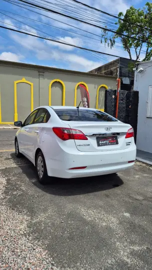 HB20S 1.6 Comfort Plus 16V