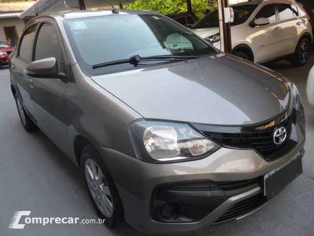 ETIOS 1.5 X Plus Sedan 16V