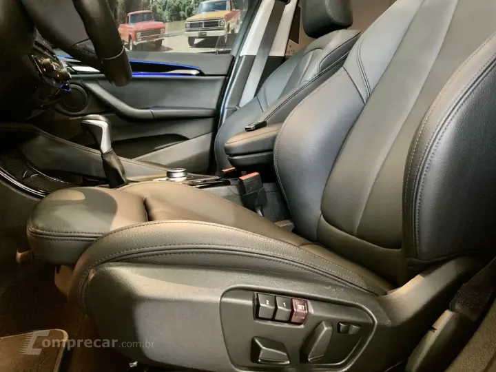 X1 2.0 16V 4P S DRIVE 20I X-LINE TURBO AUTOMÁTICO