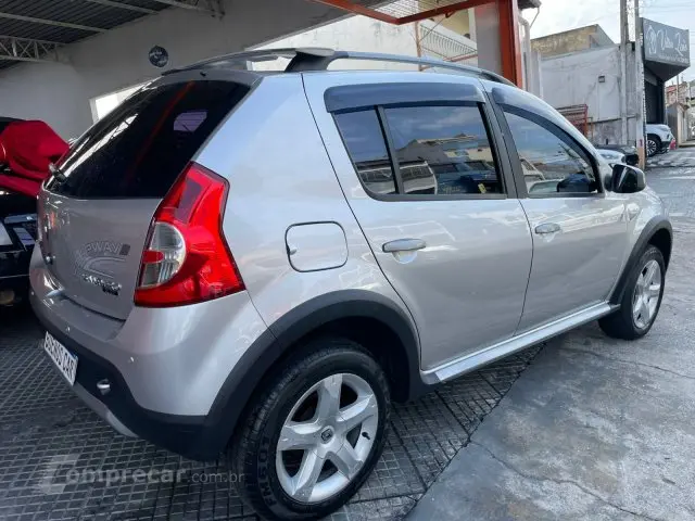 SANDERO - 1.6 STEPWAY 16V 4P MANUAL