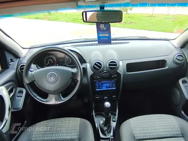 SANDERO - 1.6 EXPRESSION 8V 4P MANUAL